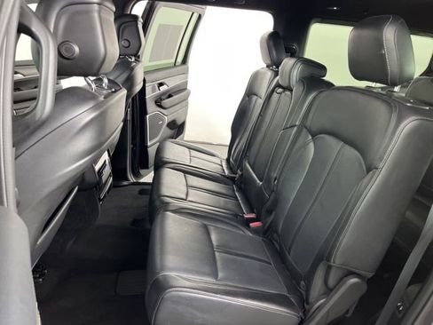Used 2024 Jeep Wagoneer Series II w/ Flexible Seating Group image 42