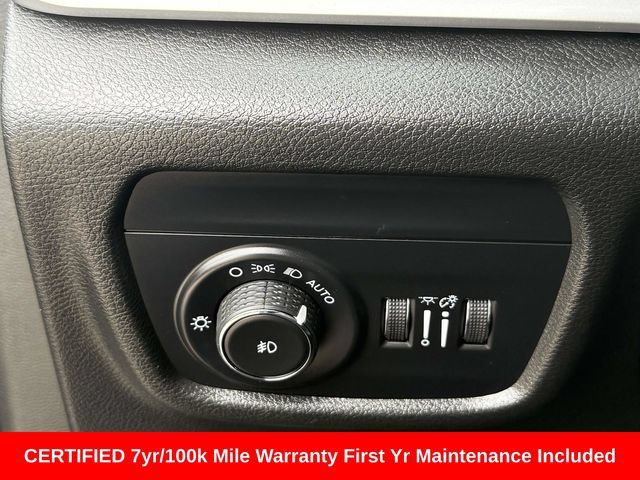 Certified 2023 Jeep Grand Cherokee Limited AWD/4WD image 30