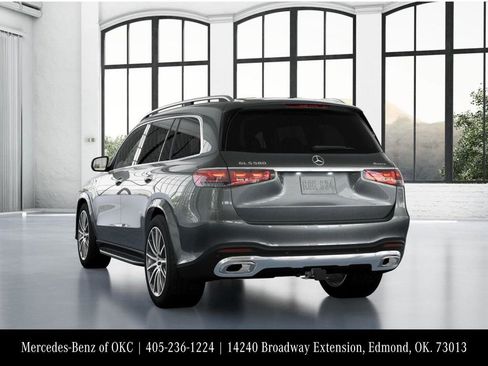 New 2026 Mercedes-Benz GLS 580 4MATIC image 27