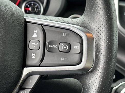 New 2026 RAM 1500 Express AWD/4WD image 25