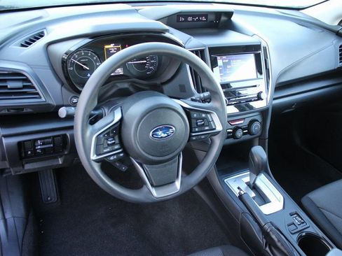 Used 2023 Subaru Impreza Premium image 11