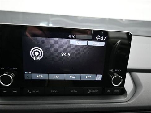 New 2025 Honda Accord SE image 11