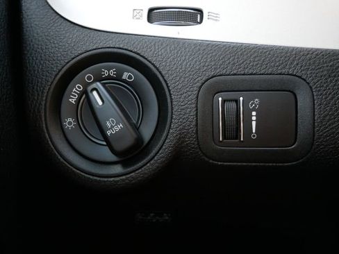 Used 2017 Dodge Journey GT image 23