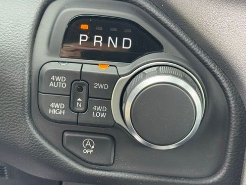 New 2026 RAM 1500 Big Horn AWD/4WD image 21