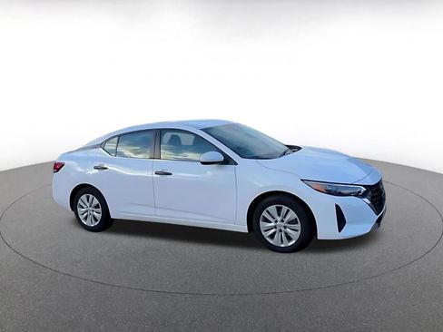 Used 2025 Nissan Sentra S image 2