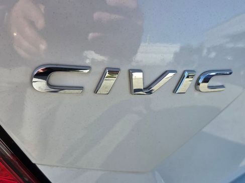 Used 2016 Honda Civic Touring image 15