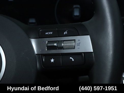 Used 2024 Hyundai Kona Limited AWD/4WD image 25