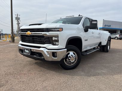 New 2026 Chevrolet Silverado 3500 LT