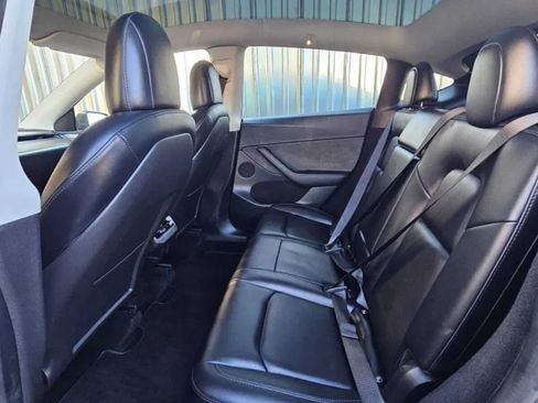 Used 2022 Tesla Model Y Performance AWD/4WD image 10