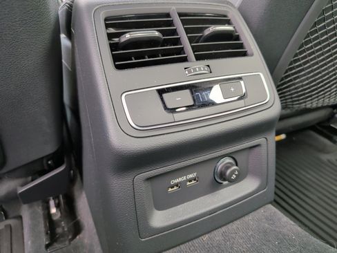 Used 2023 Audi A4 2.0T Premium Plus w/ Premium Plus Package image 32