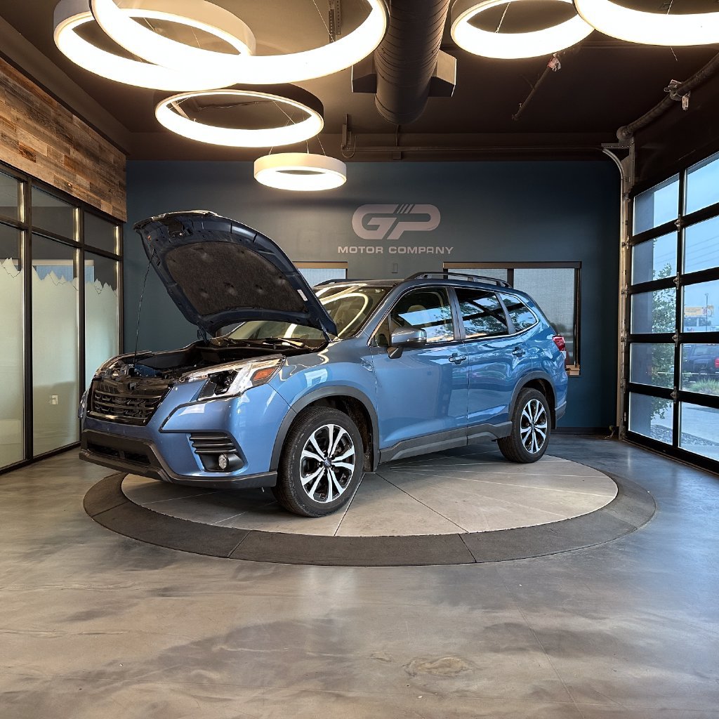 Used 2023 Subaru Forester Limited AWD/4WD image 25