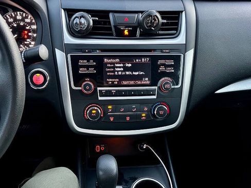 Used 2017 Nissan Altima 2.5 S w/ Power Driver Seat Package FWD image 22