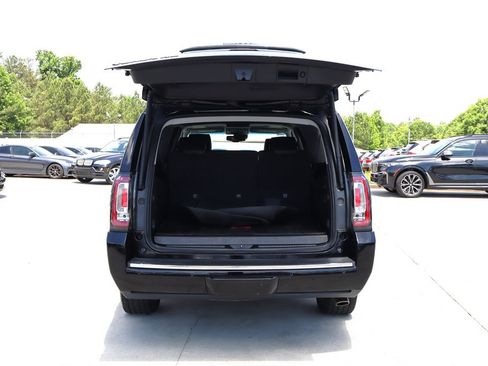 Used 2017 GMC Yukon XL Denali w/ Open Road Package AWD/4WD image 52