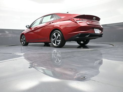 Certified 2023 Hyundai Elantra SEL w/ Convenience Package FWD image 29