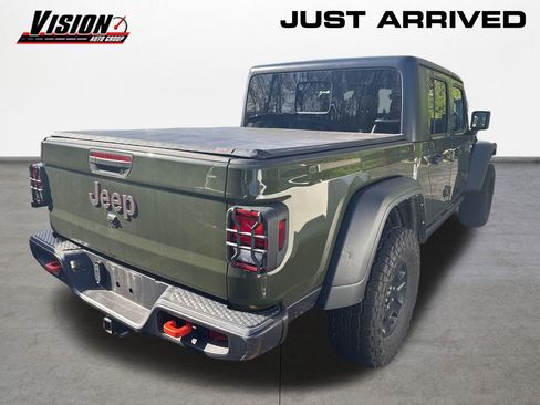 Used 2021 Jeep Gladiator Mojave AWD/4WD image 4