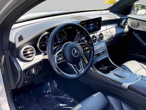 Used 2023 Mercedes-Benz GLC 300 4MATIC Coupe image 18