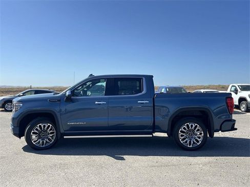 New 2026 GMC Sierra 1500 Denali Ultimate image 6