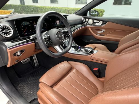 Used 2023 Mercedes-Benz E 450 Cabriolet image 17
