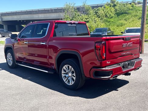 Used 2022 GMC Sierra 1500 Denali AWD/4WD image 6