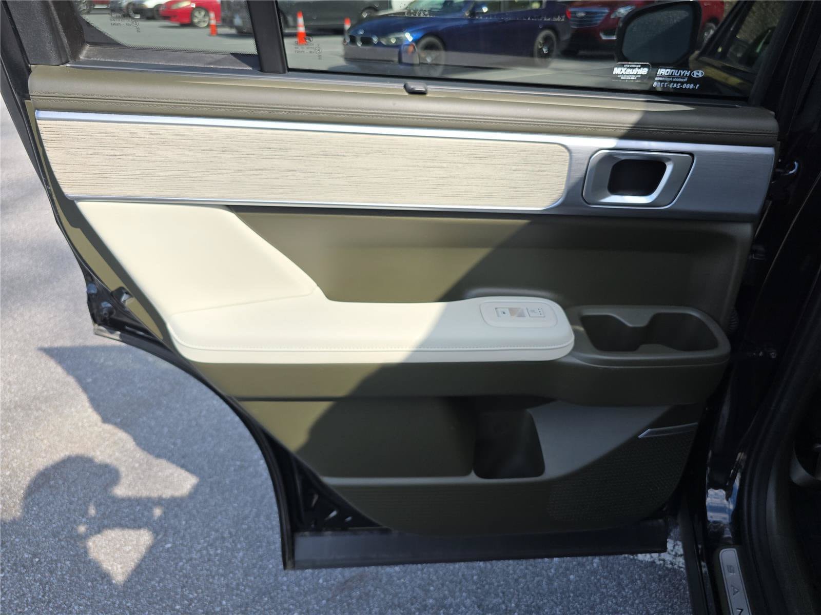 Used 2025 Hyundai Santa Fe Calligraphy AWD/4WD image 12