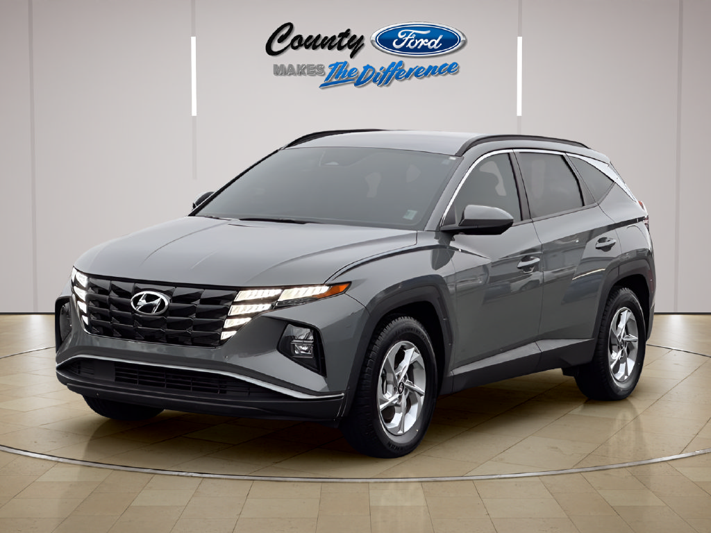 Used 2024 Hyundai Tucson SEL FWD image 2