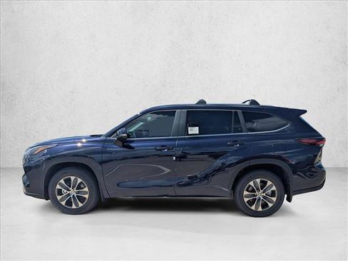 New 2026 Toyota Highlander XLE AWD/4WD image 5