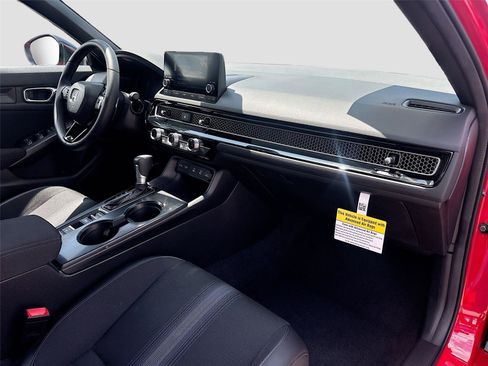 Certified 2026 Honda Civic Sport image 30