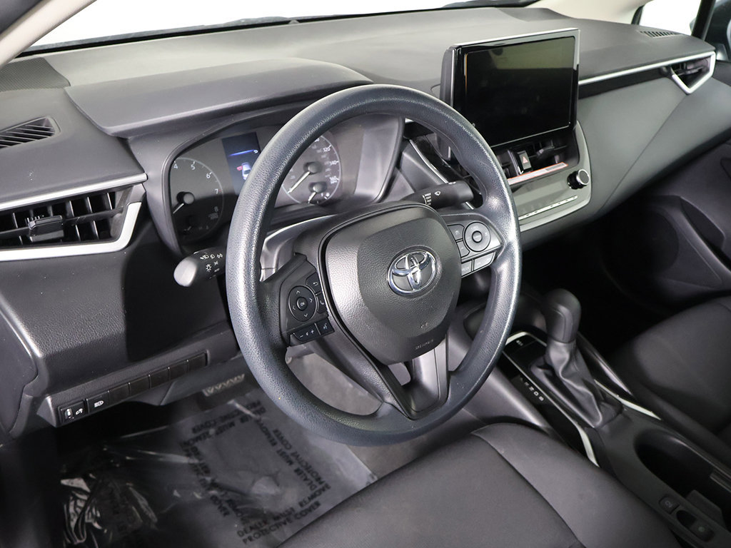 Used 2025 Toyota Corolla LE FWD image 23