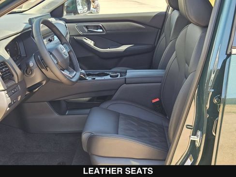 New 2026 Nissan Rogue Platinum AWD/4WD image 11