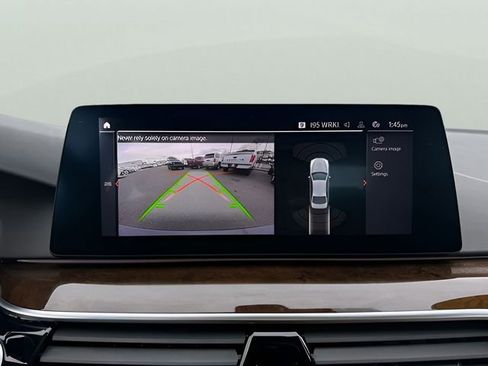 Used 2020 BMW 540i xDrive w/ Premium Package image 22