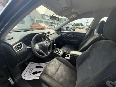 Used 2014 Nissan Rogue S FWD image 9