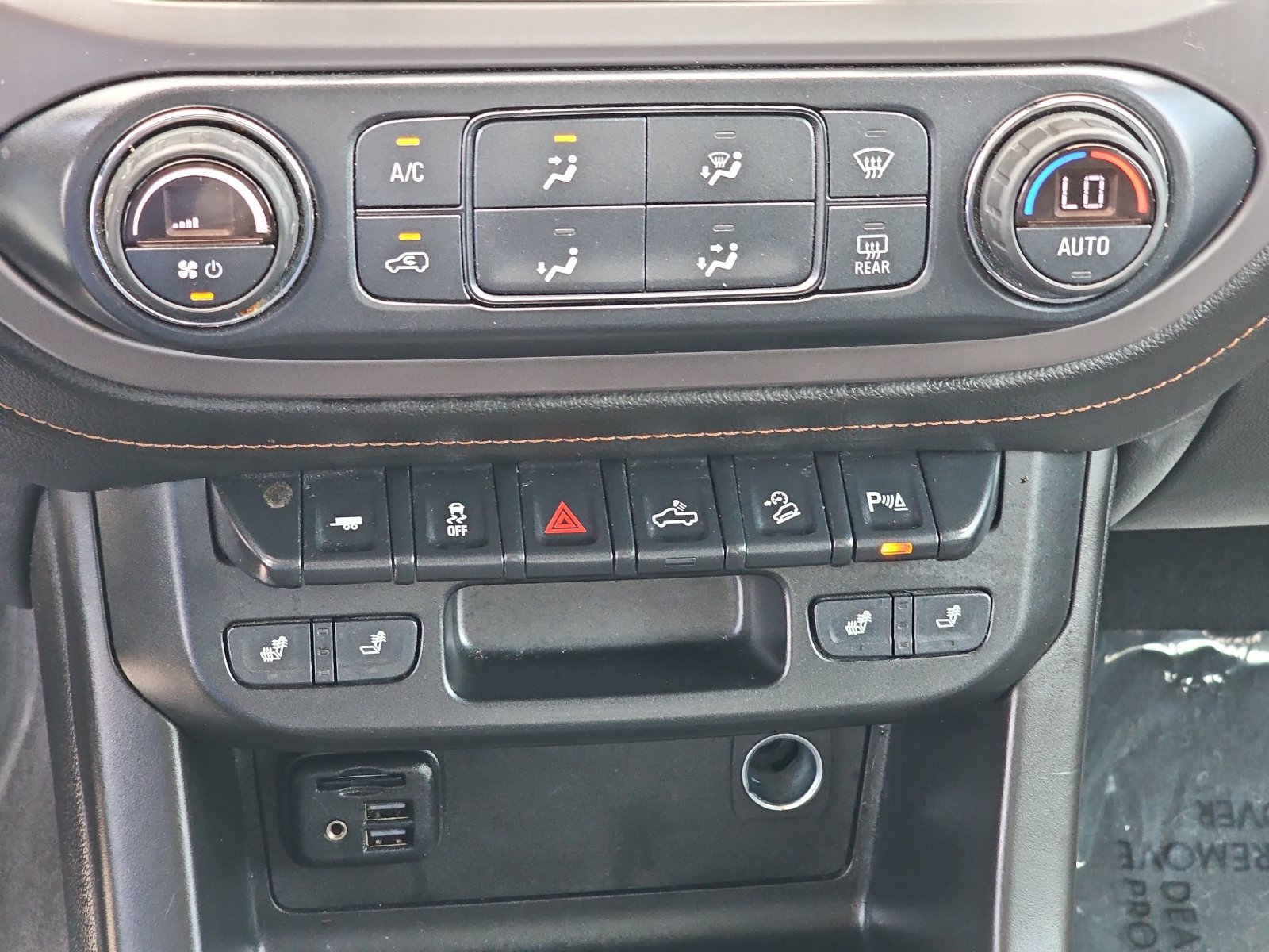 Used 2021 GMC Canyon AT4 w/ Trailering Package AWD/4WD image 29