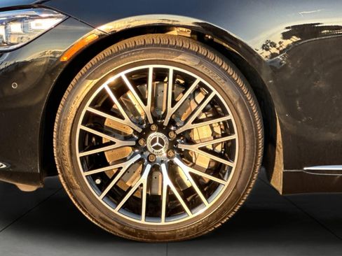 Certified 2025 Mercedes-Benz S 580 4MATIC Sedan image 6