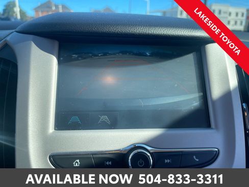 Used 2017 Chevrolet Cruze LS image 31