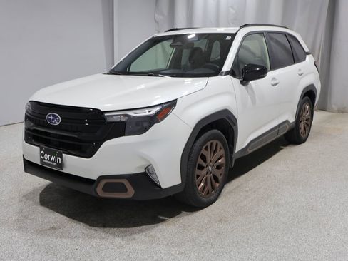 Used 2025 Subaru Forester Sport AWD/4WD image 7