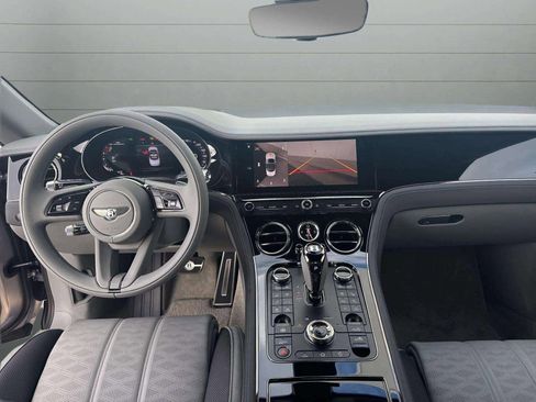 New 2026 Bentley Continental GTC AWD/4WD image 4