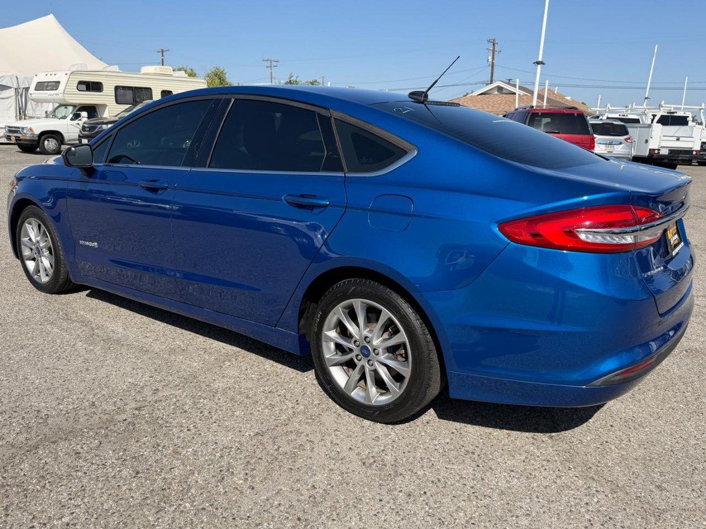 Used 2017 Ford Fusion S FWD image 9