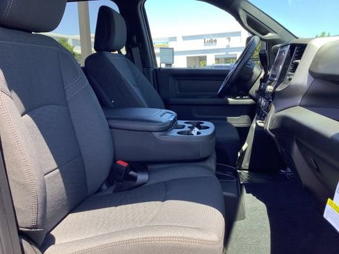 New 2026 RAM 2500 Tradesman AWD/4WD image 36