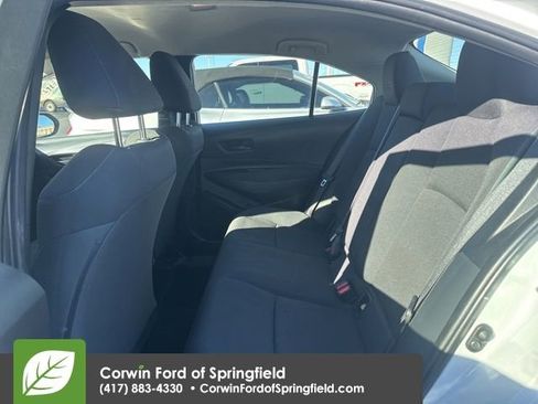 Used 2022 Toyota Corolla LE image 10