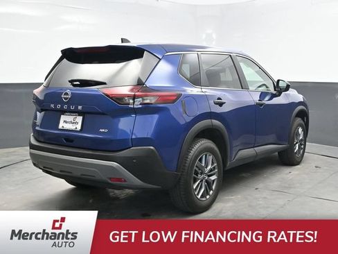 Used 2023 Nissan Rogue S AWD/4WD image 7