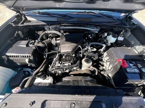 Used 2021 Toyota Tacoma SR w/ SR Convenience Package RWD image 9