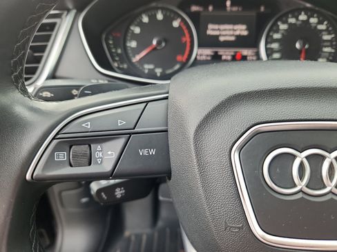 Used 2021 Audi Q5 2.0T Premium image 18