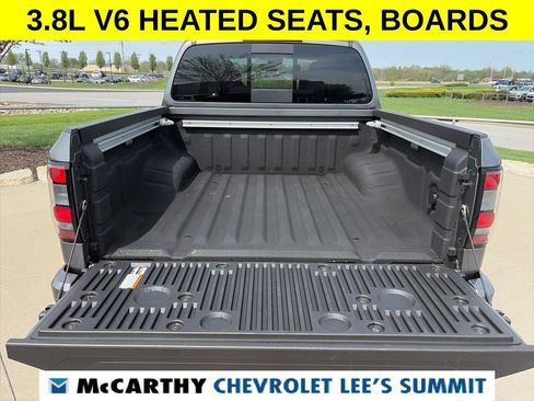 Used 2025 Nissan Frontier SV w/ SV Convenience Package image 18