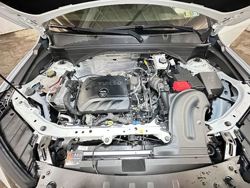 Used 2023 Chevrolet TrailBlazer ACTIV w/ Convenience Package image 46