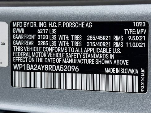 Certified 2024 Porsche Cayenne Coupe image 36