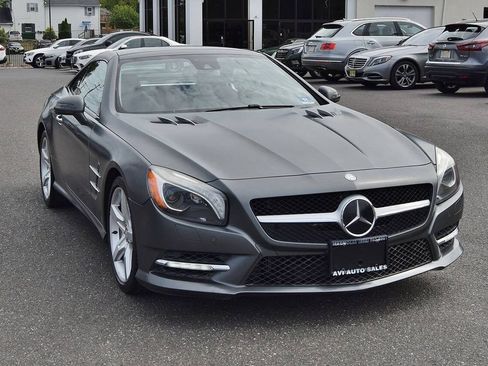Used 2013 Mercedes-Benz SL 550 image 9