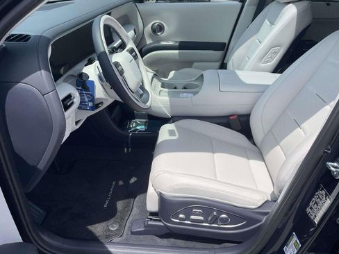 New 2026 Hyundai Palisade Calligraphy FWD image 33