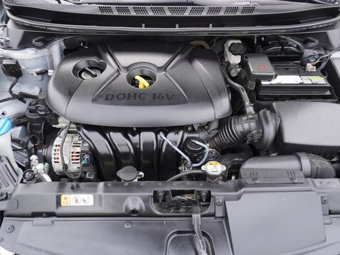 Used 2015 Hyundai Elantra SE w/ Option Group 02 FWD image 25