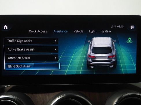 Used 2022 Mercedes-Benz GLC 300 4MATIC image 36