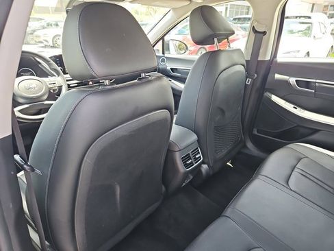 Used 2022 Hyundai Sonata Limited image 10